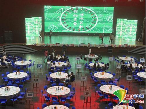 五一暗夜吃瓜网,揭秘五一假期背后的热点事件与幕后真相